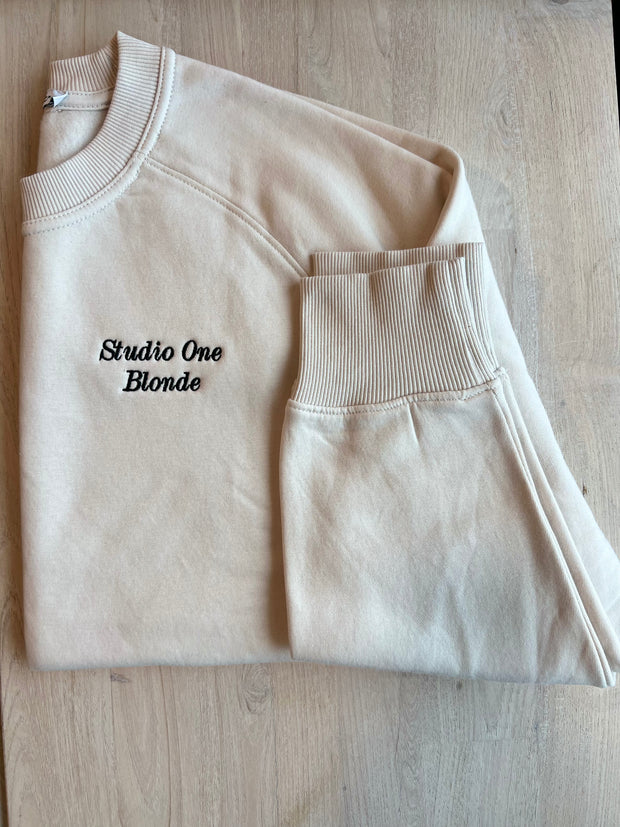 Studio One Blonde Crewneck Sweatshirt